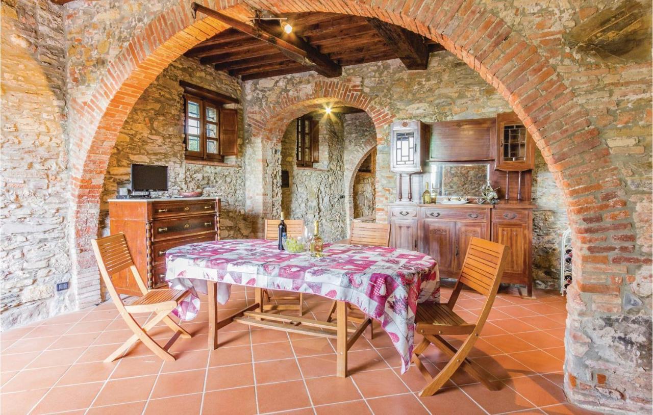Beautiful Home In Pieve A Elici -Lu- With Kitchen Массароза Екстер'єр фото